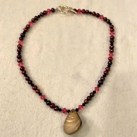 Sterling silver toggle clasp mother of Pearl shell pendant pearl necklace - Picture 3 of 12